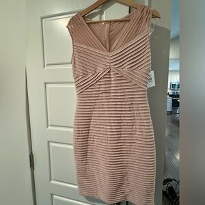 Figure hugging Dress CK